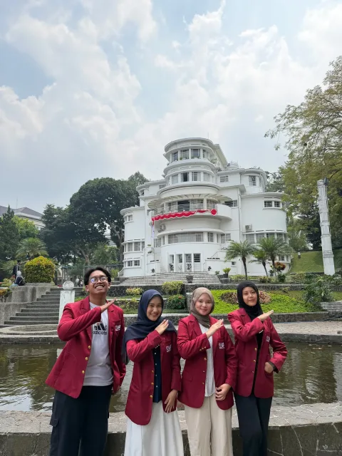 Empat Alumni SMA–MA Al-Muhajirin Pusat 2026 Mendarat di UPI Bandung, Siap Melangkah Lebih Tinggi